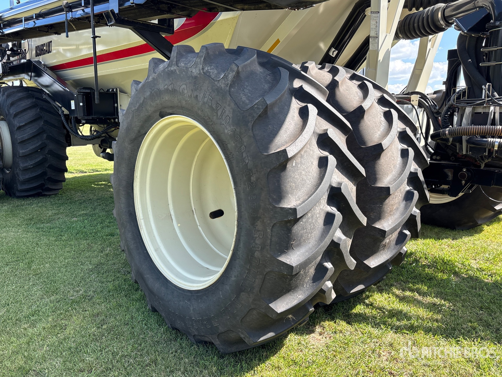 2021 Bourgault 3330SE