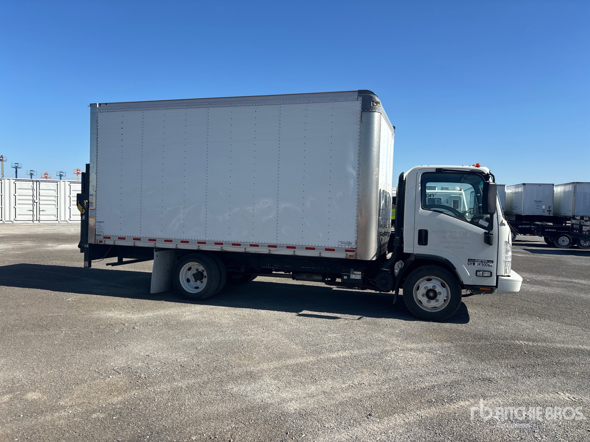 2022 Isuzu NPR