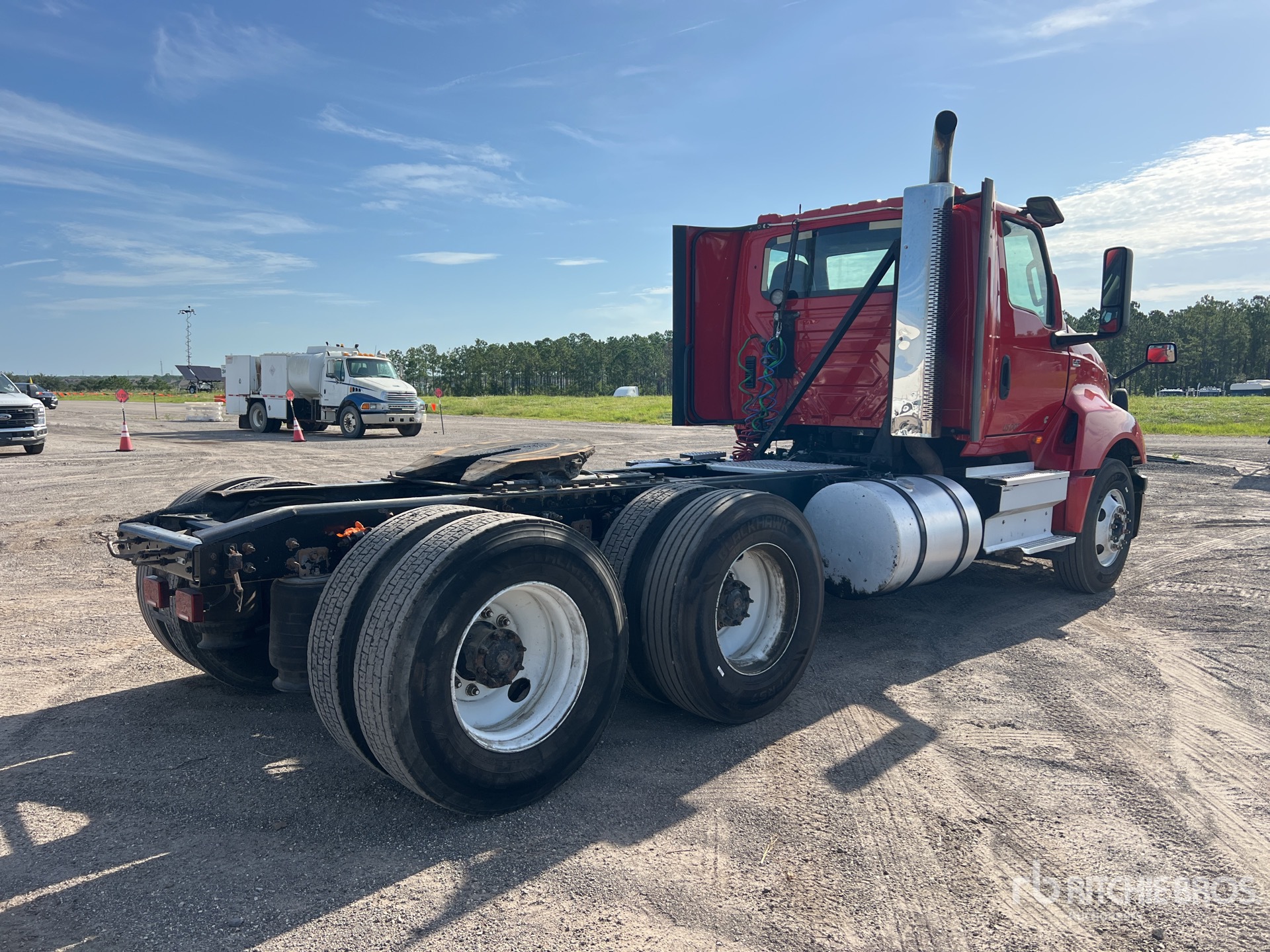 2019 International LT625
