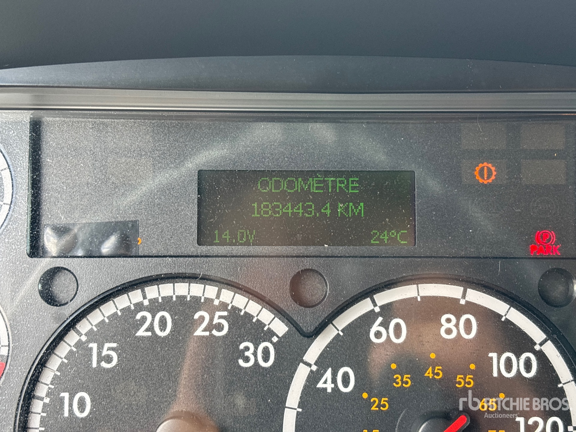 2021 Freightliner M2 106