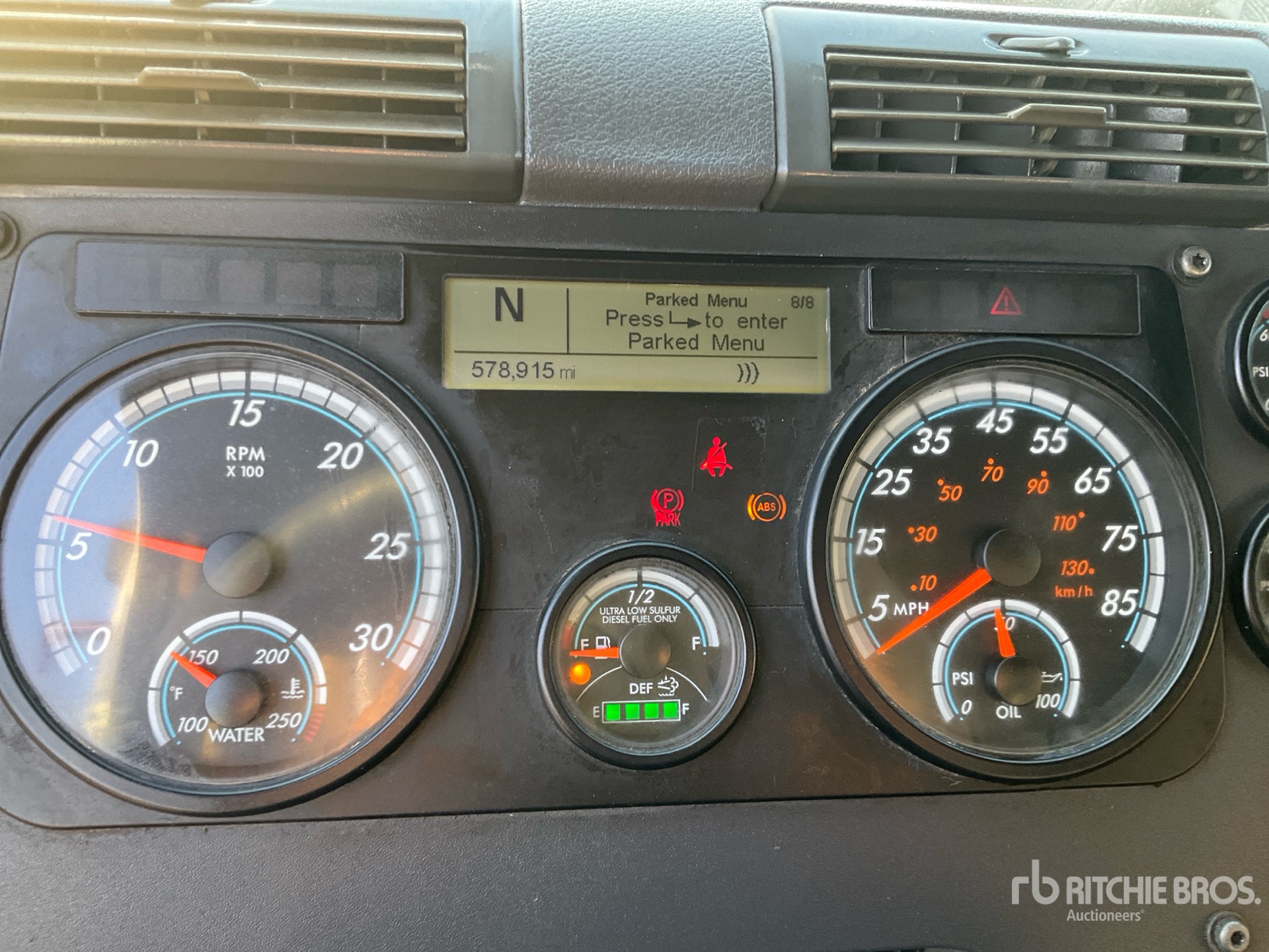 2018 Freightliner Cascadia 125