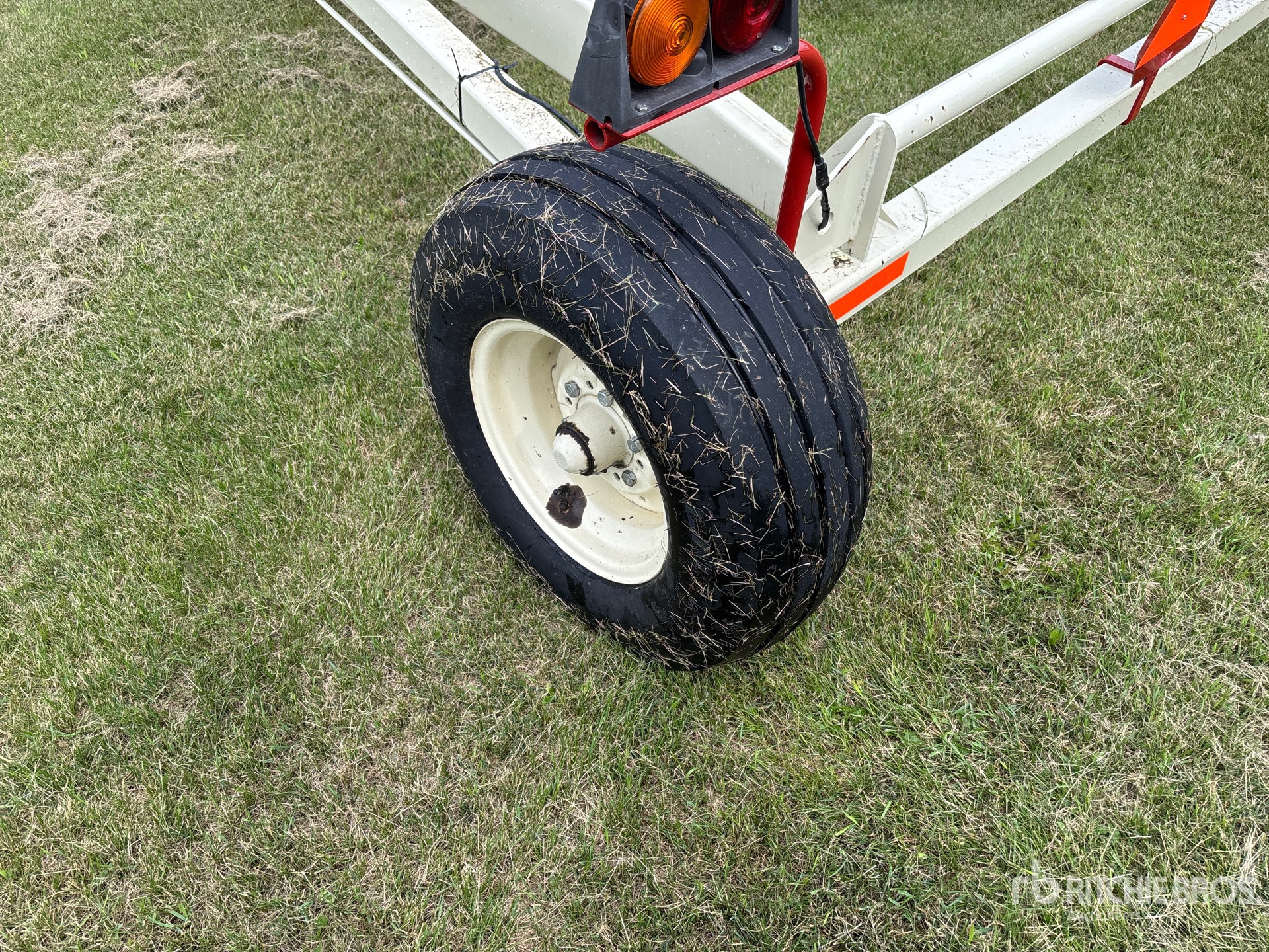 2019 Farm King 1385
