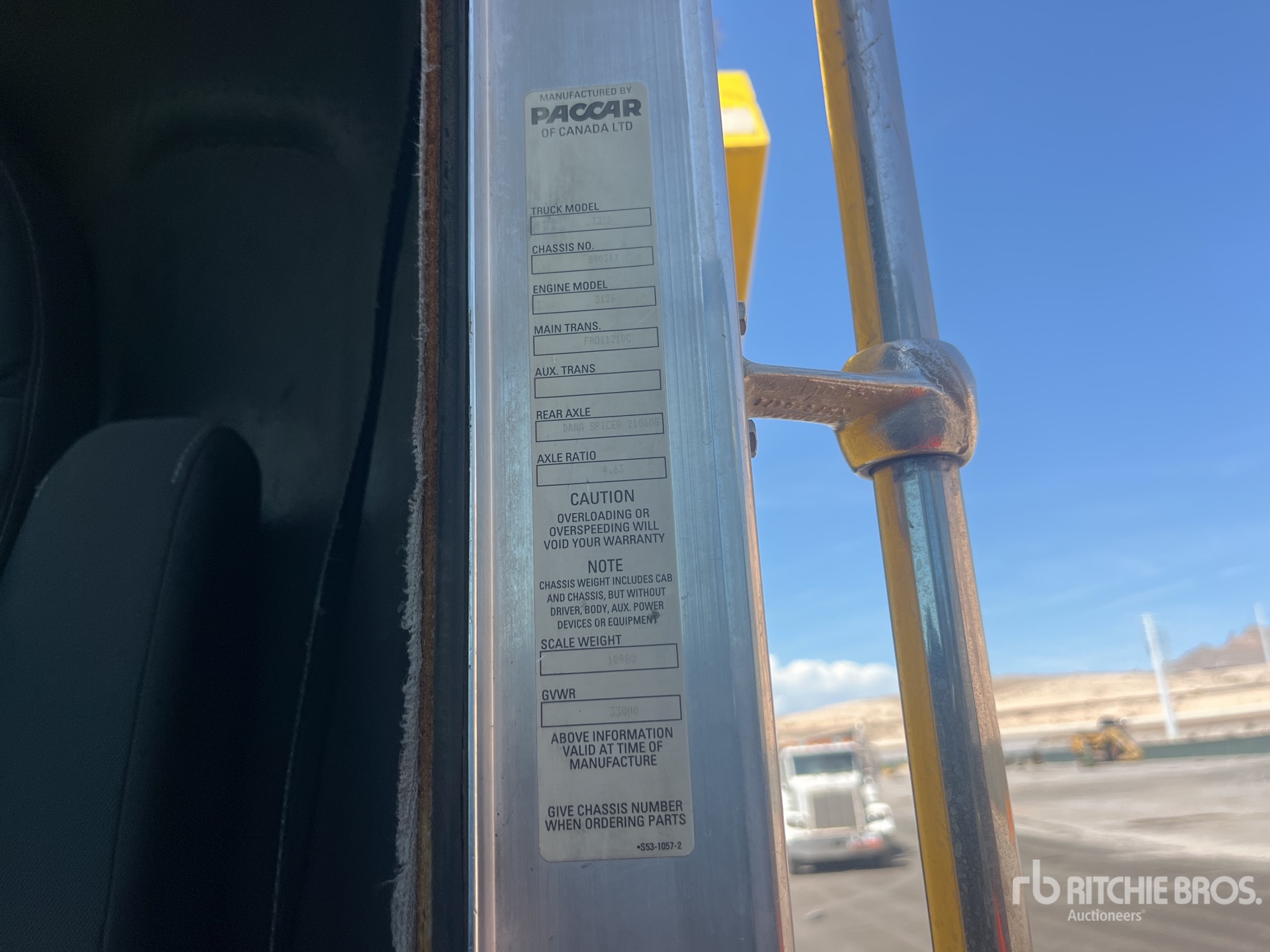 2002 Kenworth T300