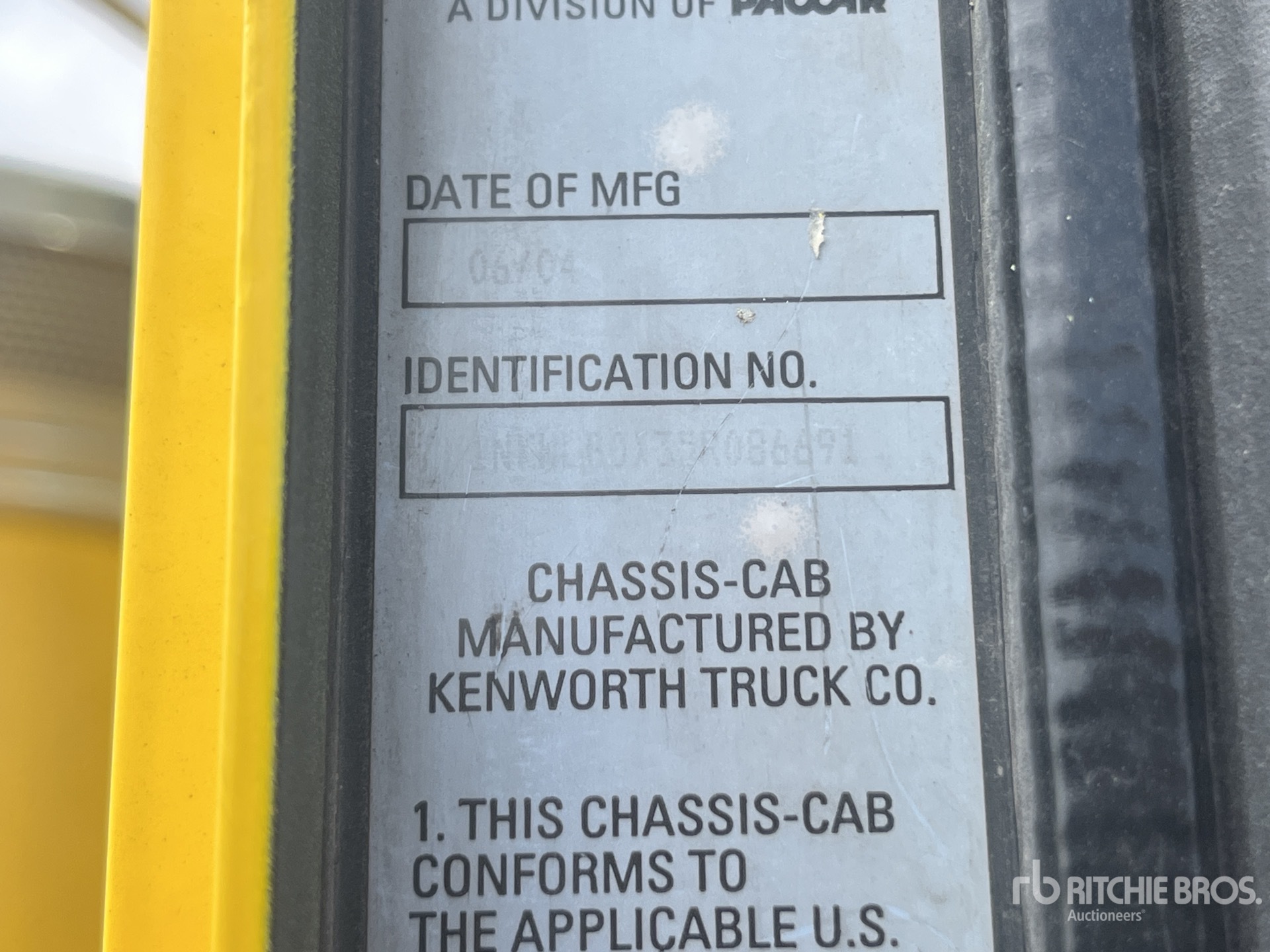 2005 Kenworth W900