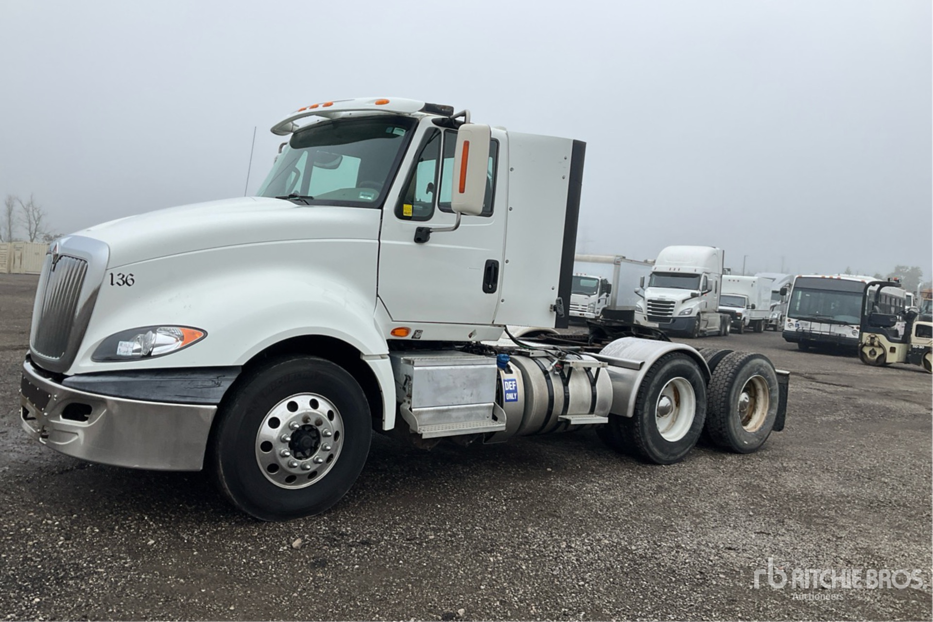 2015 International PROSTAR+ 122