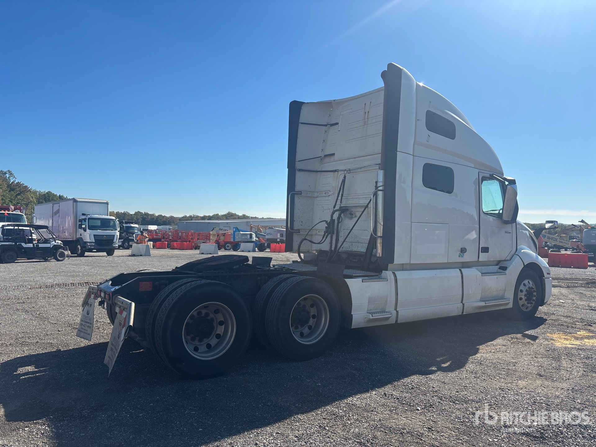 2019 Volvo VNL760