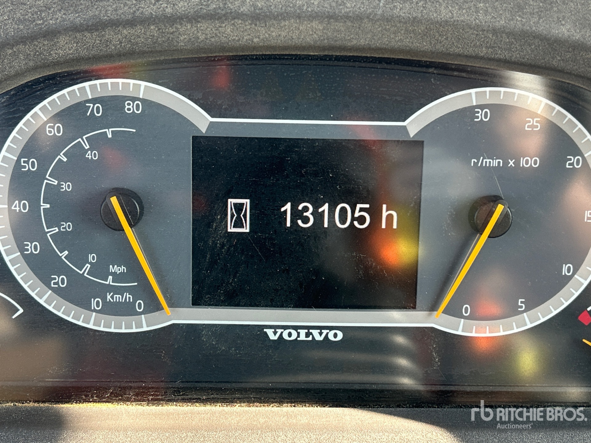 2013 Volvo A25F