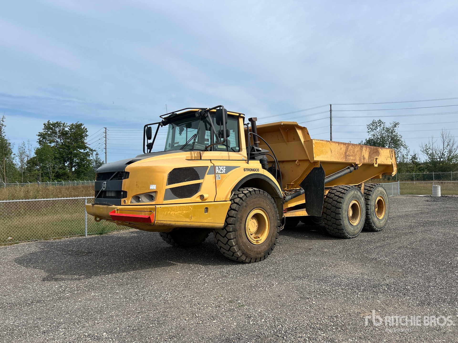 2013 Volvo A25F