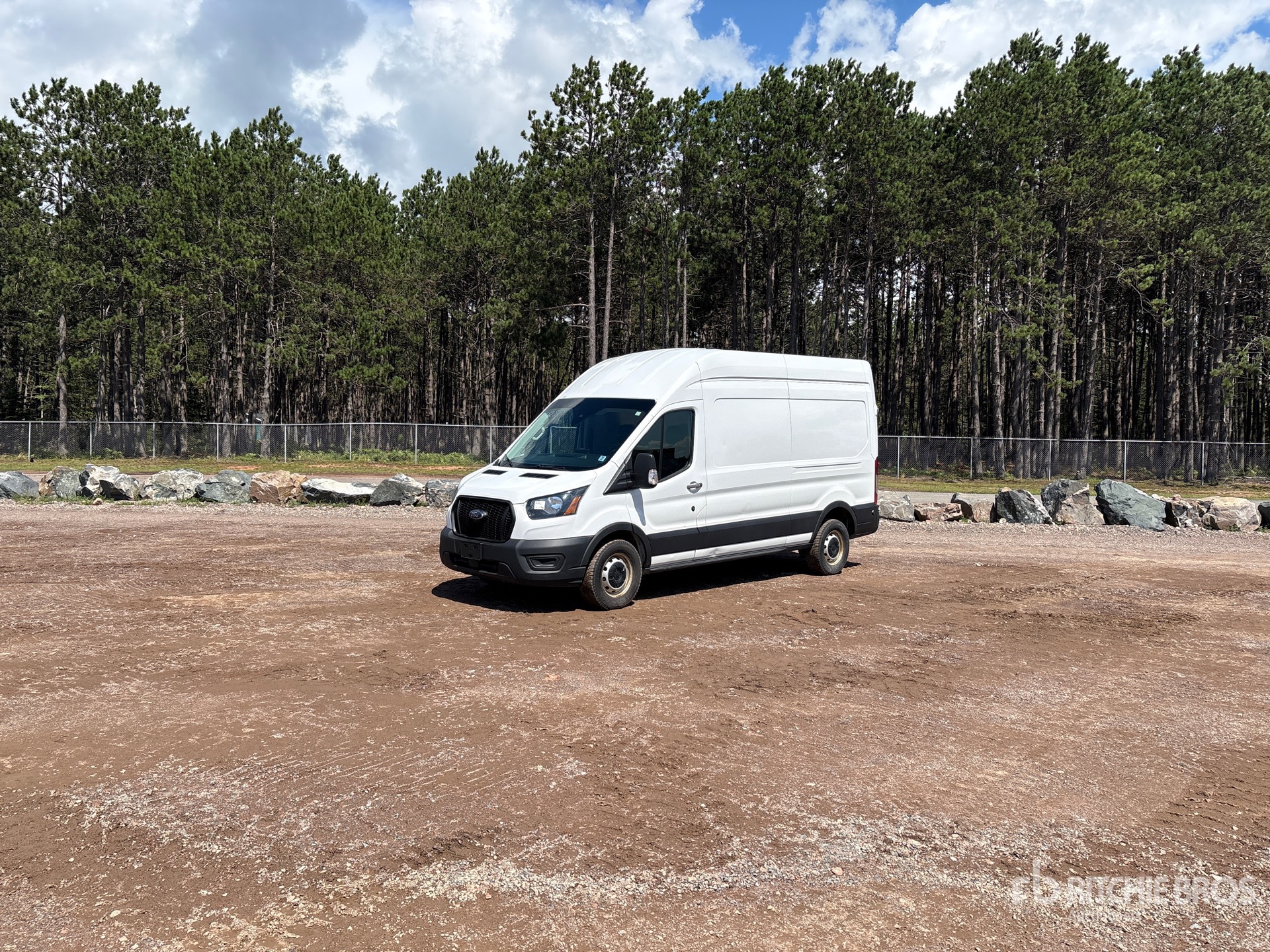 2021 Ford TRANSIT 250