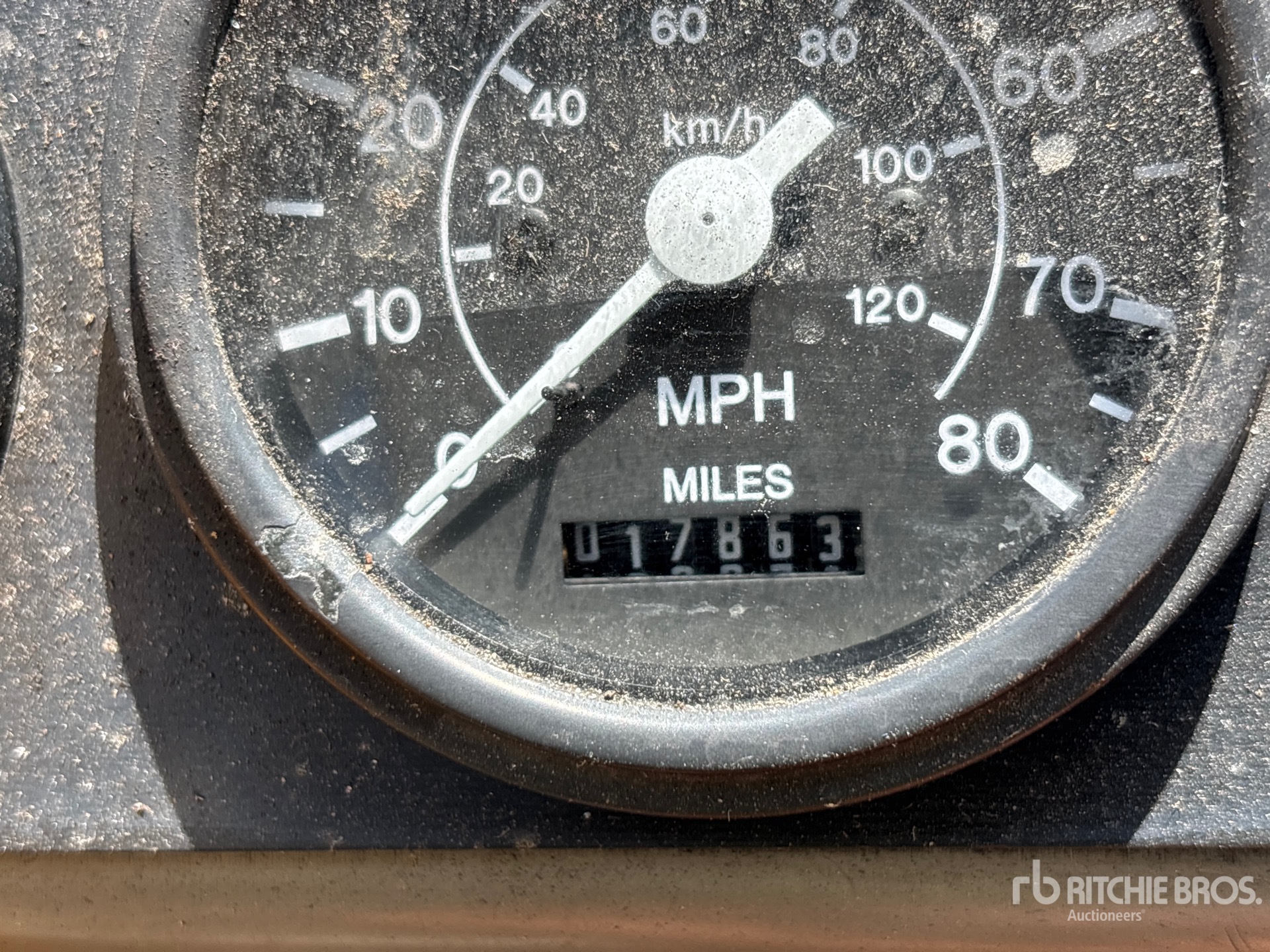 General Appearance with Hour Meter / Odometer