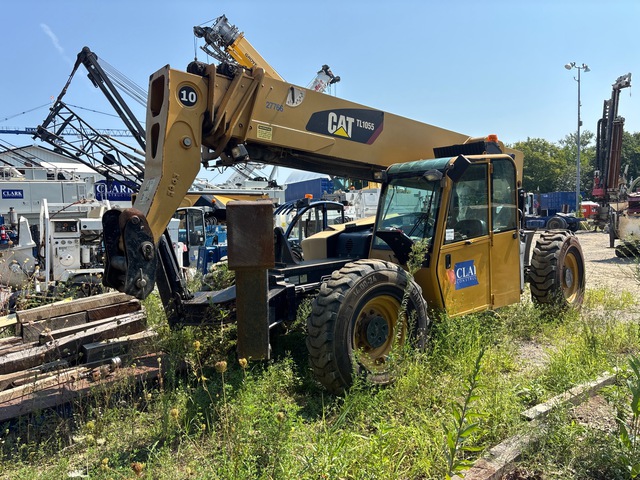 2012 Cat TL1055 Telehandler