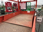 Chassis with Platform Extension