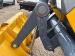 Chassis with Tilt Linkage