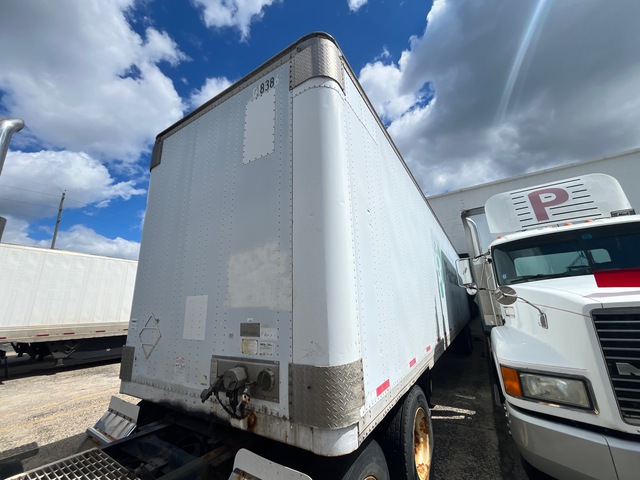 2001 Strick 48 ft x 102 in T/A Van Trailer