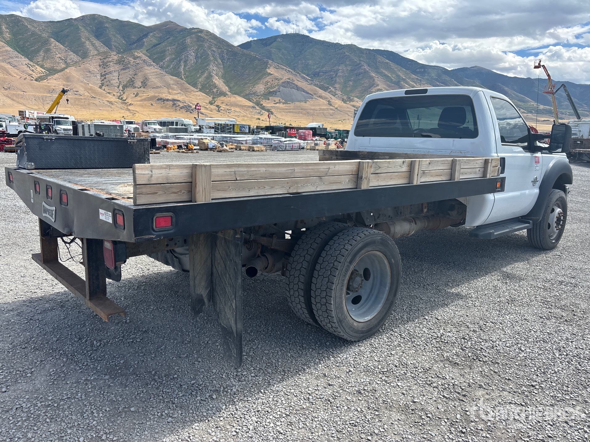 General Appearance with Picture, Right Rear Corner