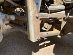 Underbody with Non-Driven Drop Axle (1)