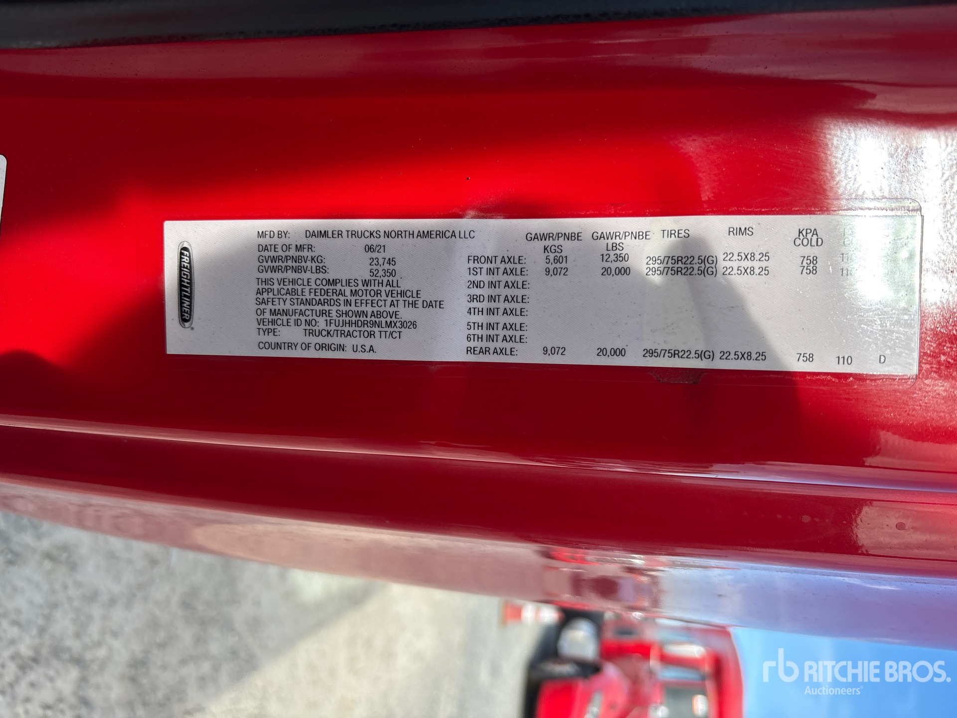 2022 Freightliner CASCADIA 126