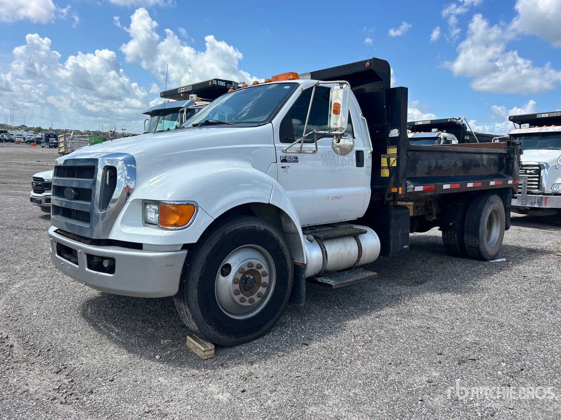 2013 Ford F-650