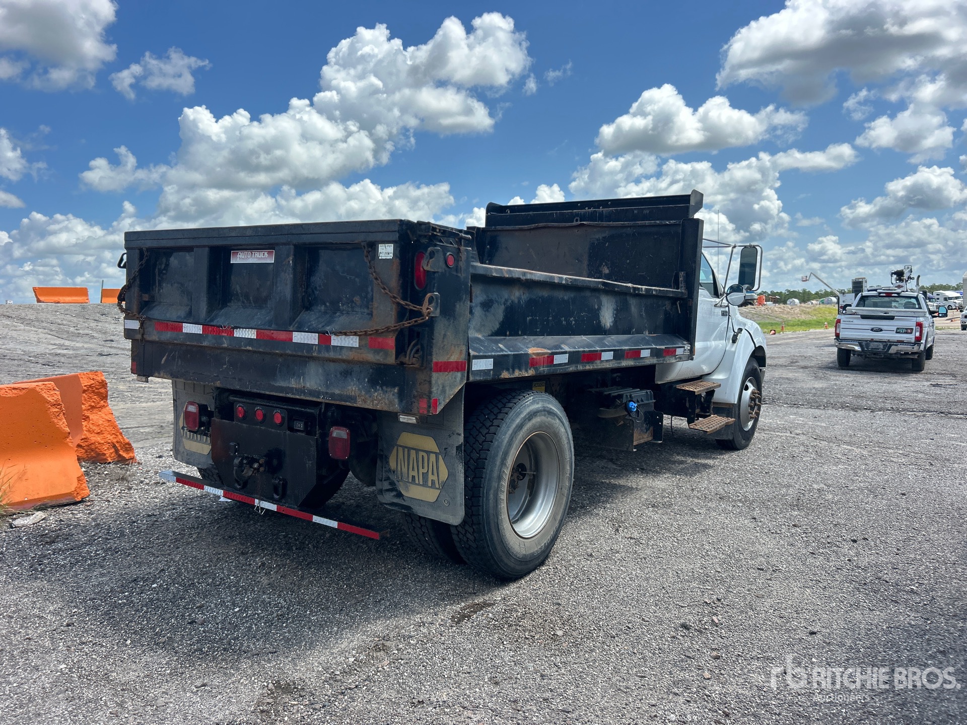 2013 Ford F-650