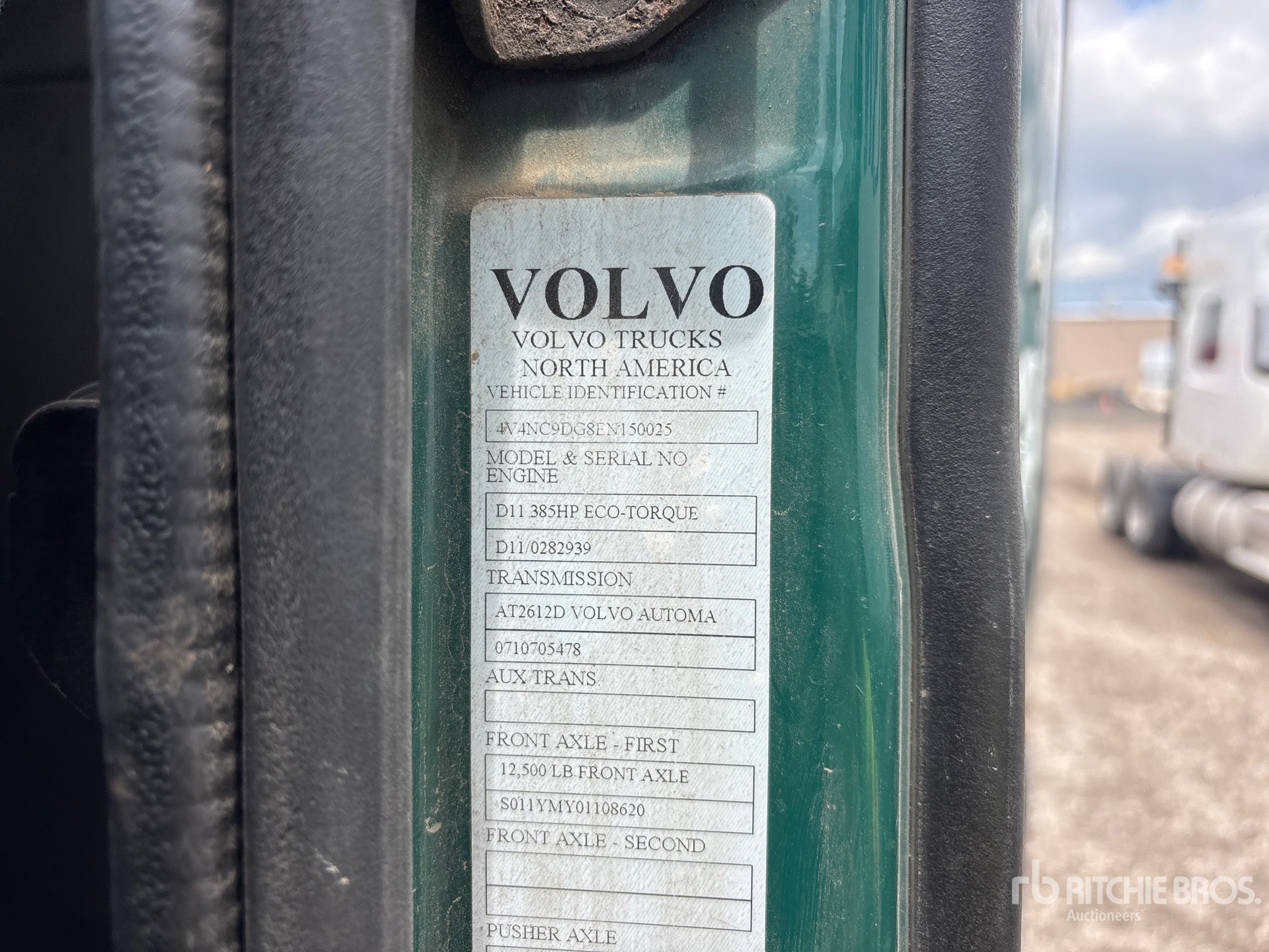 2014 Volvo VNL