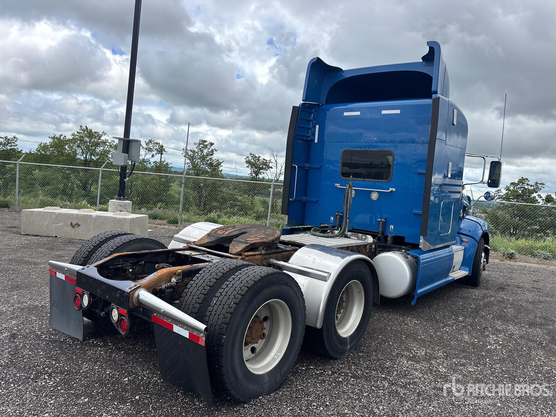 2014 Peterbilt 384