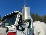 Cab with Mirrors