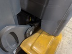 Hydraulics with Mast Tilt Cylinders