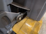 Hydraulics with Mast Tilt Cylinders