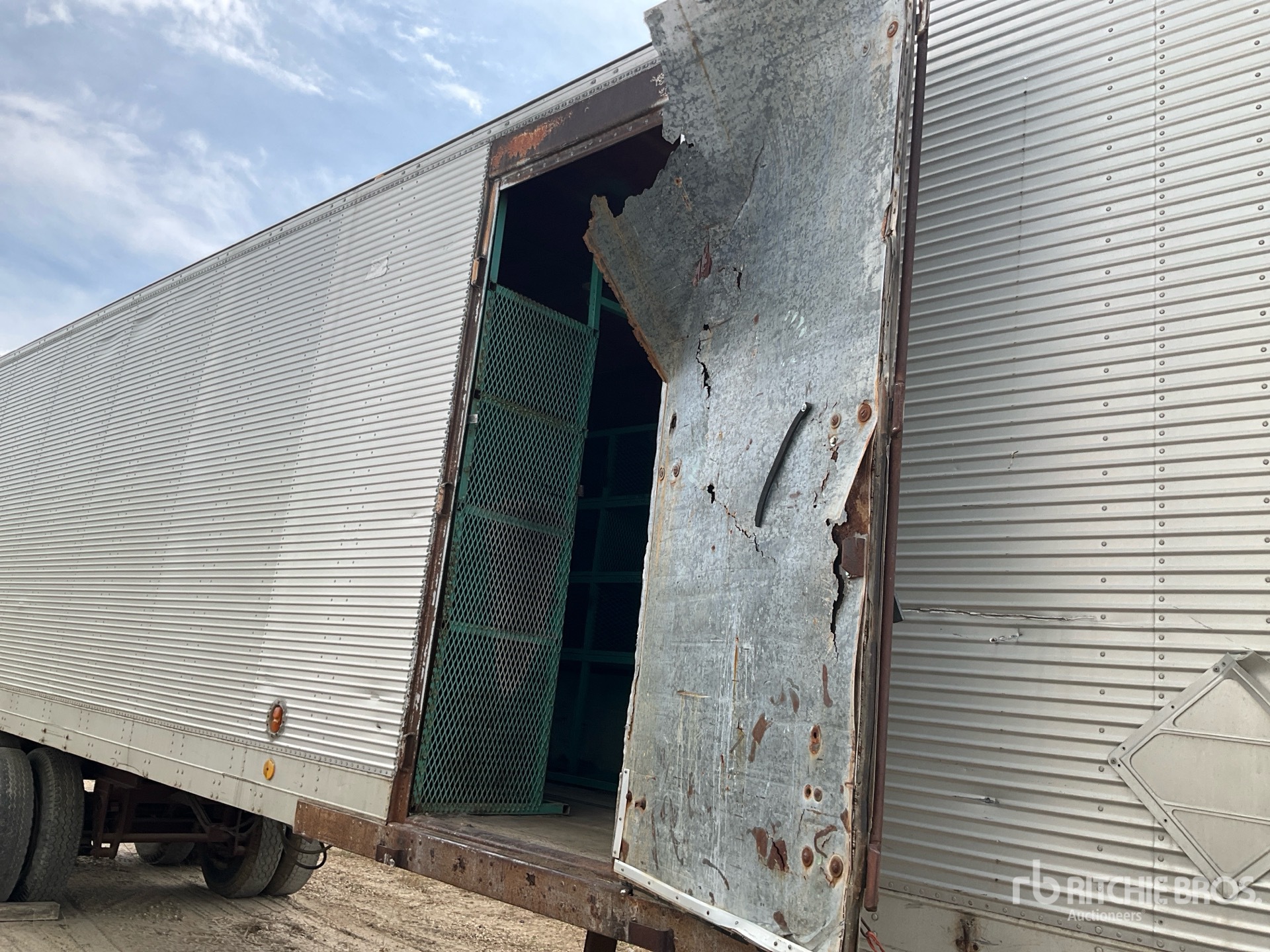 Fruehauf 45 ft T/A