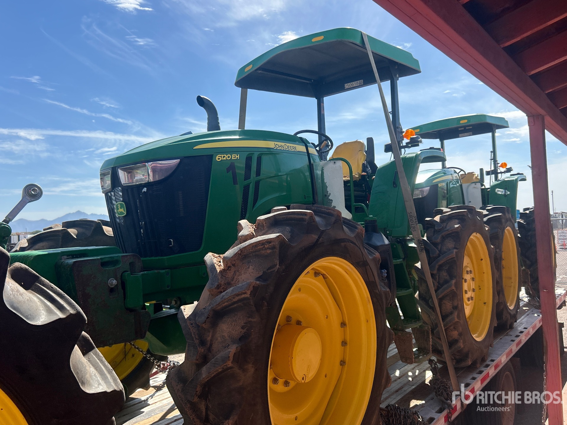 Photo of John Deere 6120E