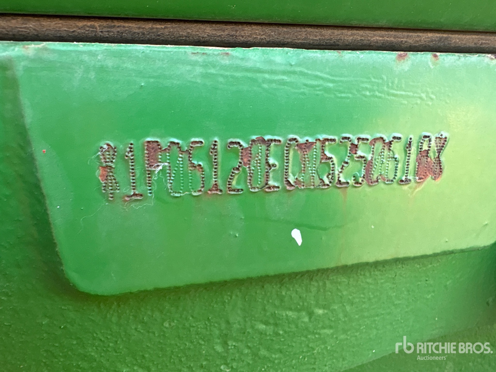 2022 John Deere 6120E
