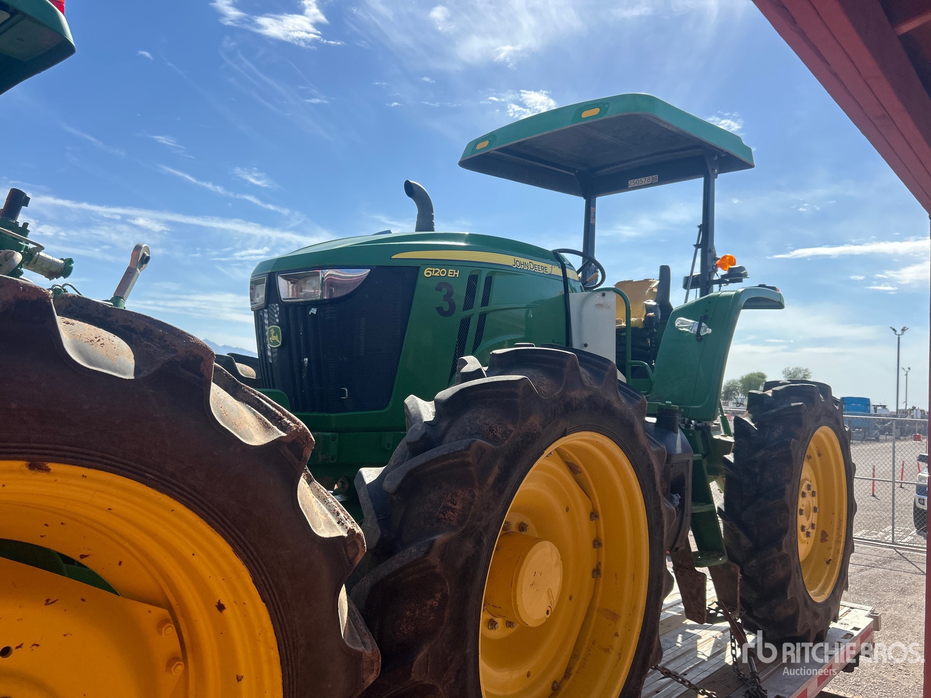 Photo of John Deere 6120E