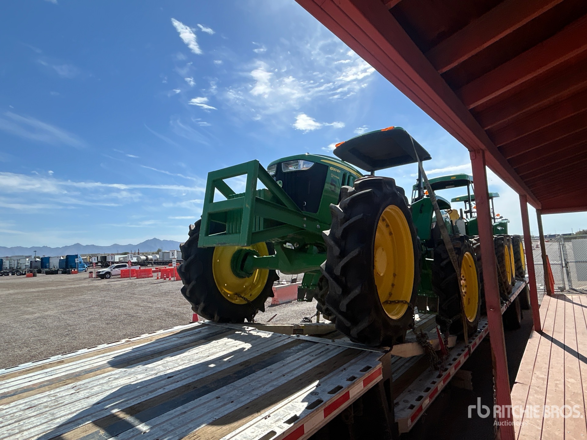 Photo of John Deere 6120E