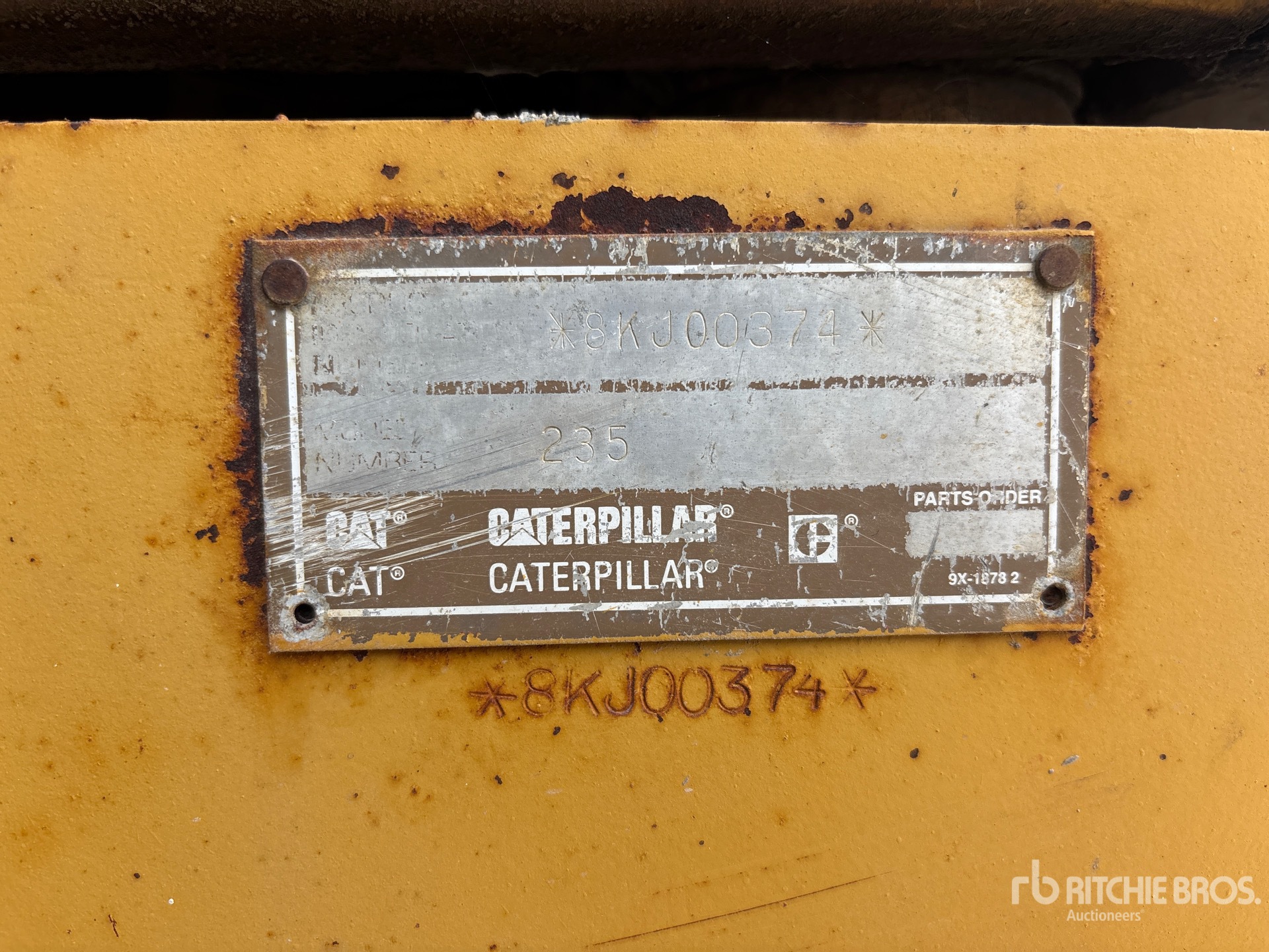 1993 Caterpillar 235D
