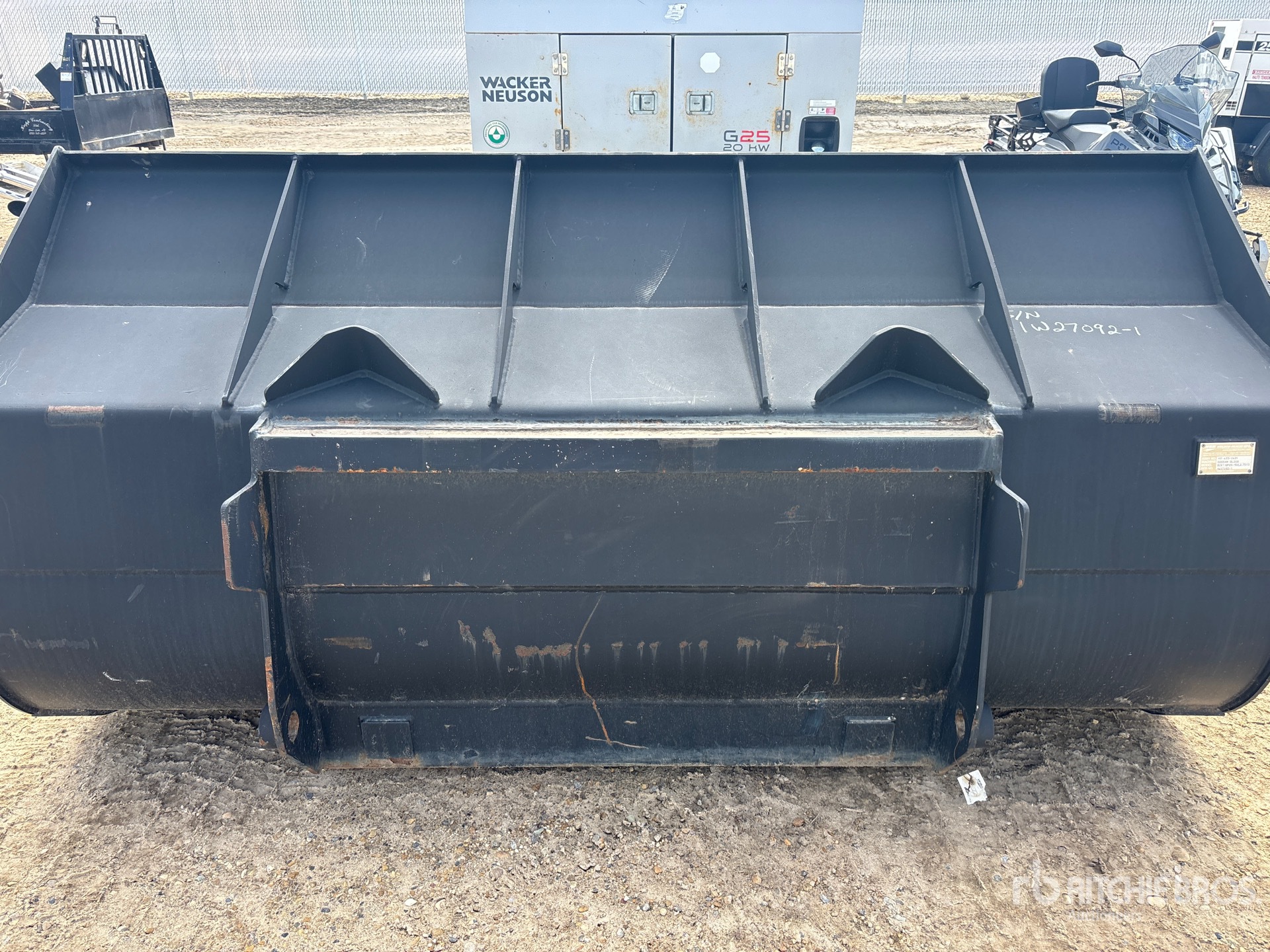 Wabash 102 in - Fits Doosan DL200