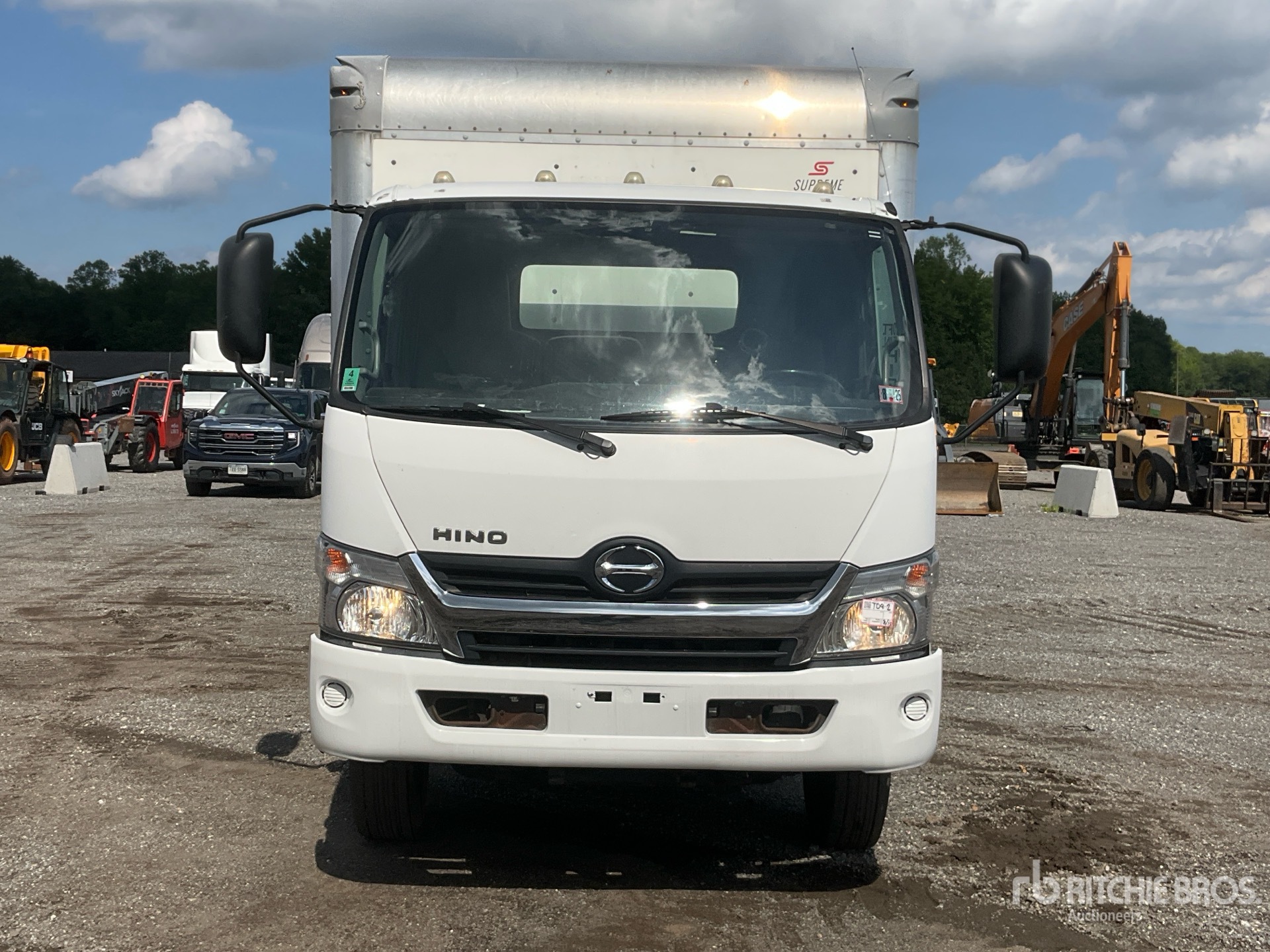 2019 Hino 195