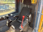 Control Station with Seats/Armrests