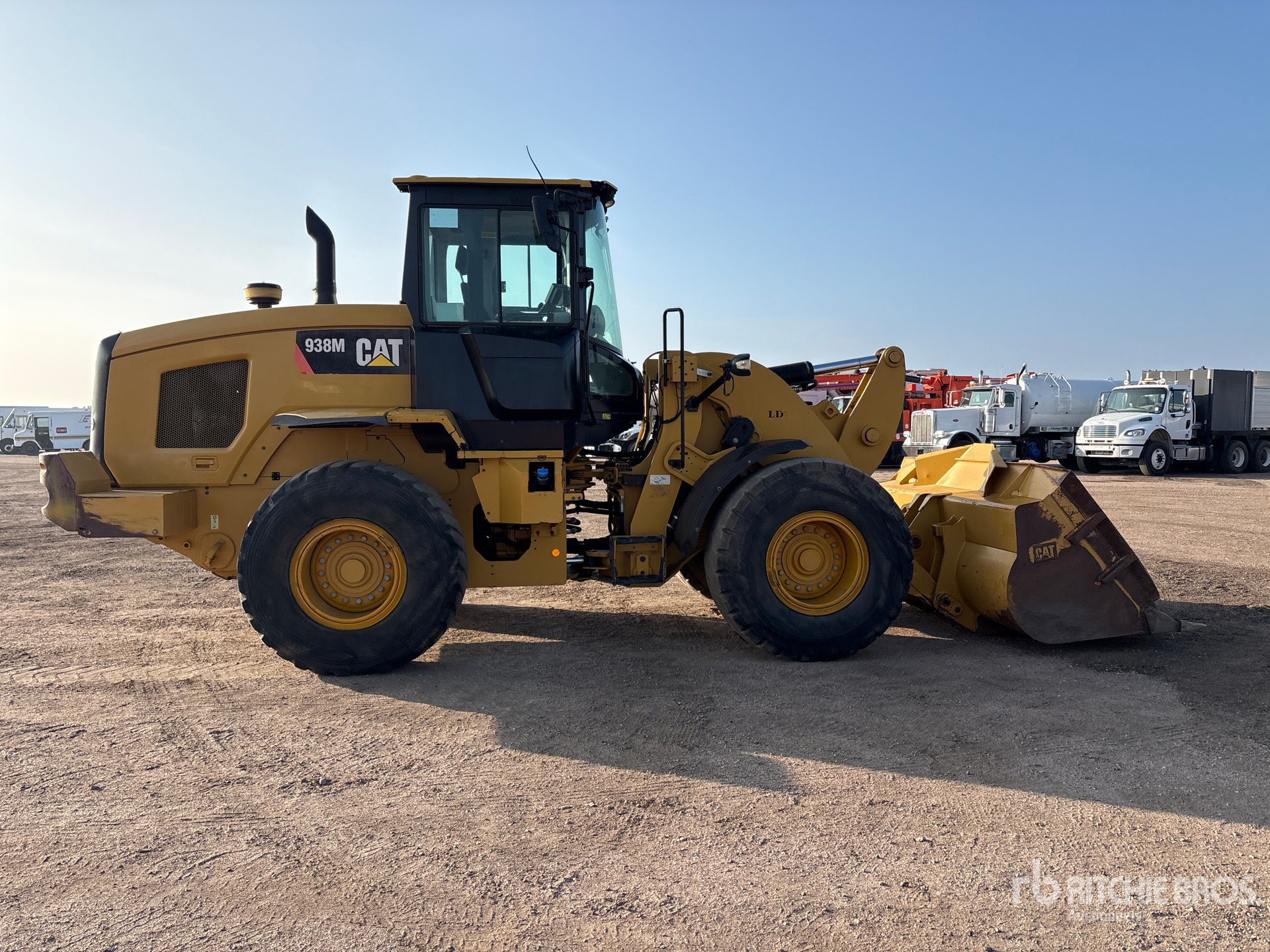 2016 Caterpillar 938M
