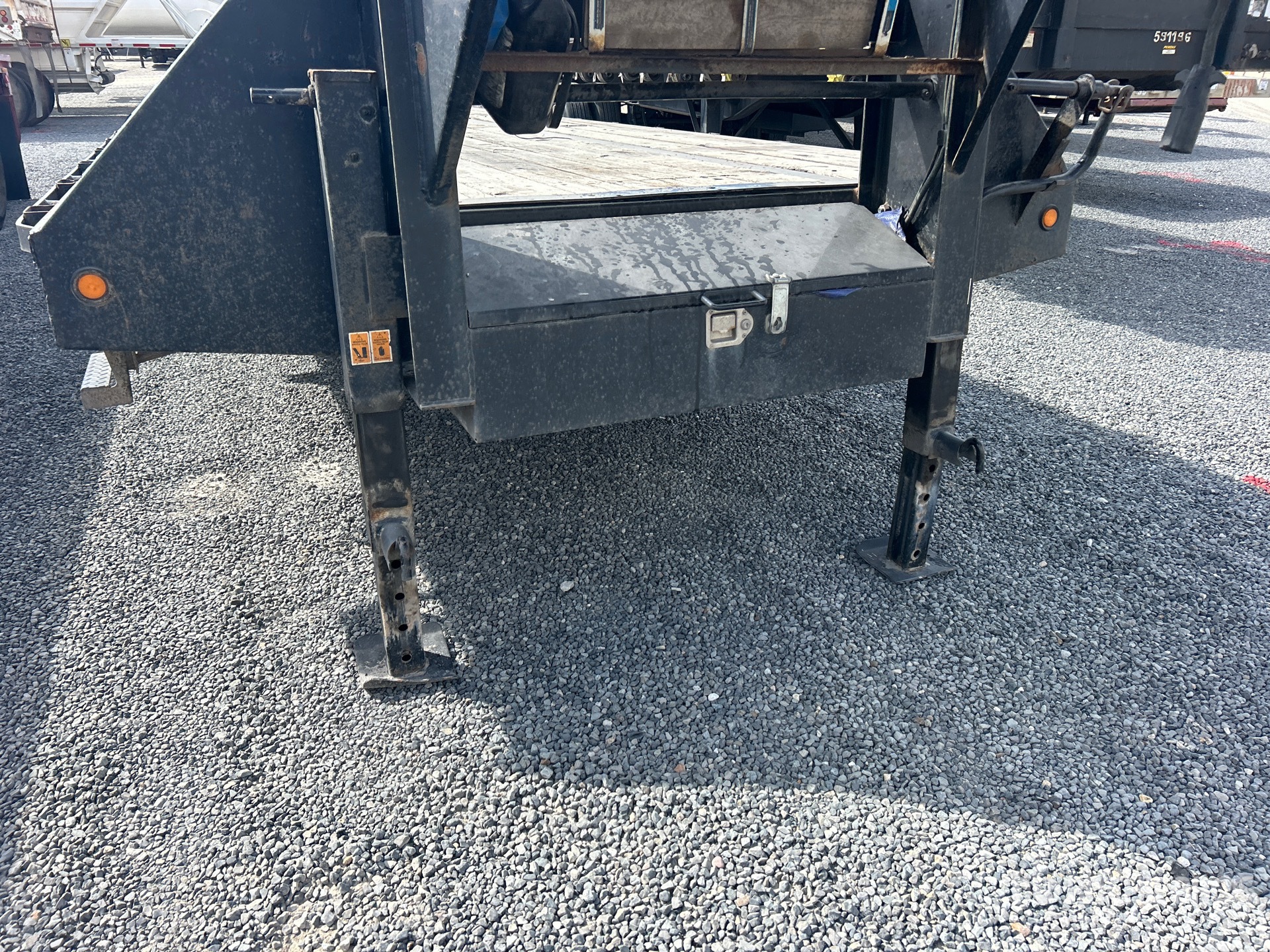 2021 Big Tex 22GN-35BK+5MR