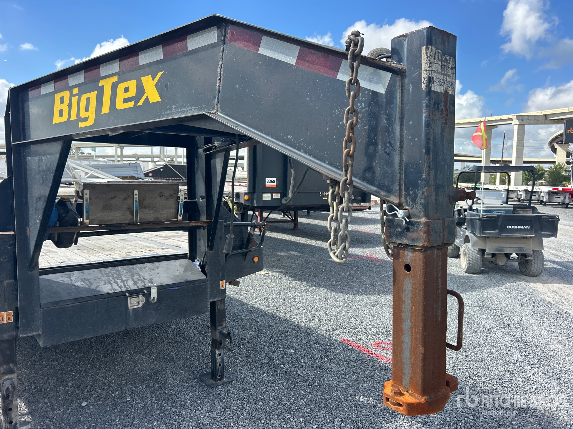 2021 Big Tex 22GN-35BK+5MR