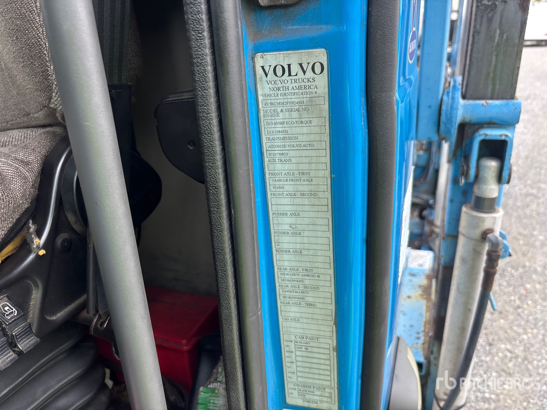 2015 Volvo VAH