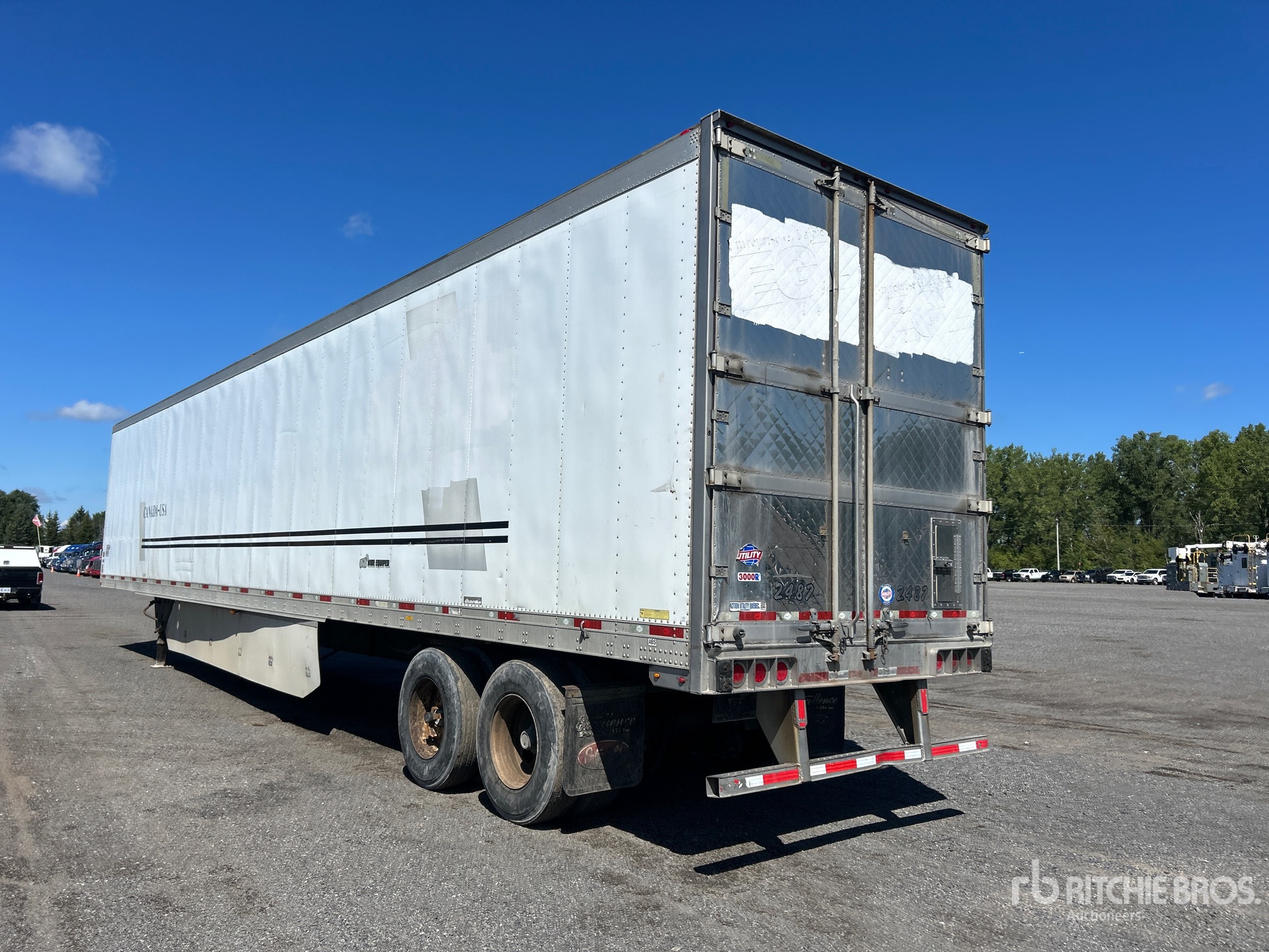 2014 Utility 3000R