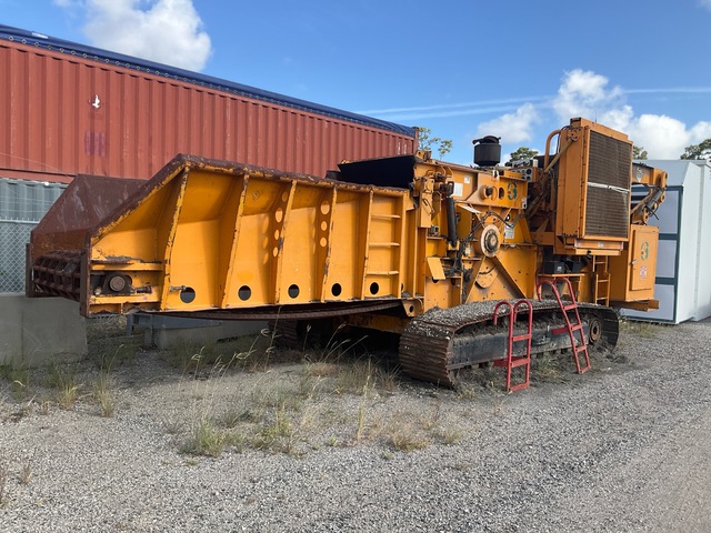 2006 CBI Magnum Force Horizontal Grinder