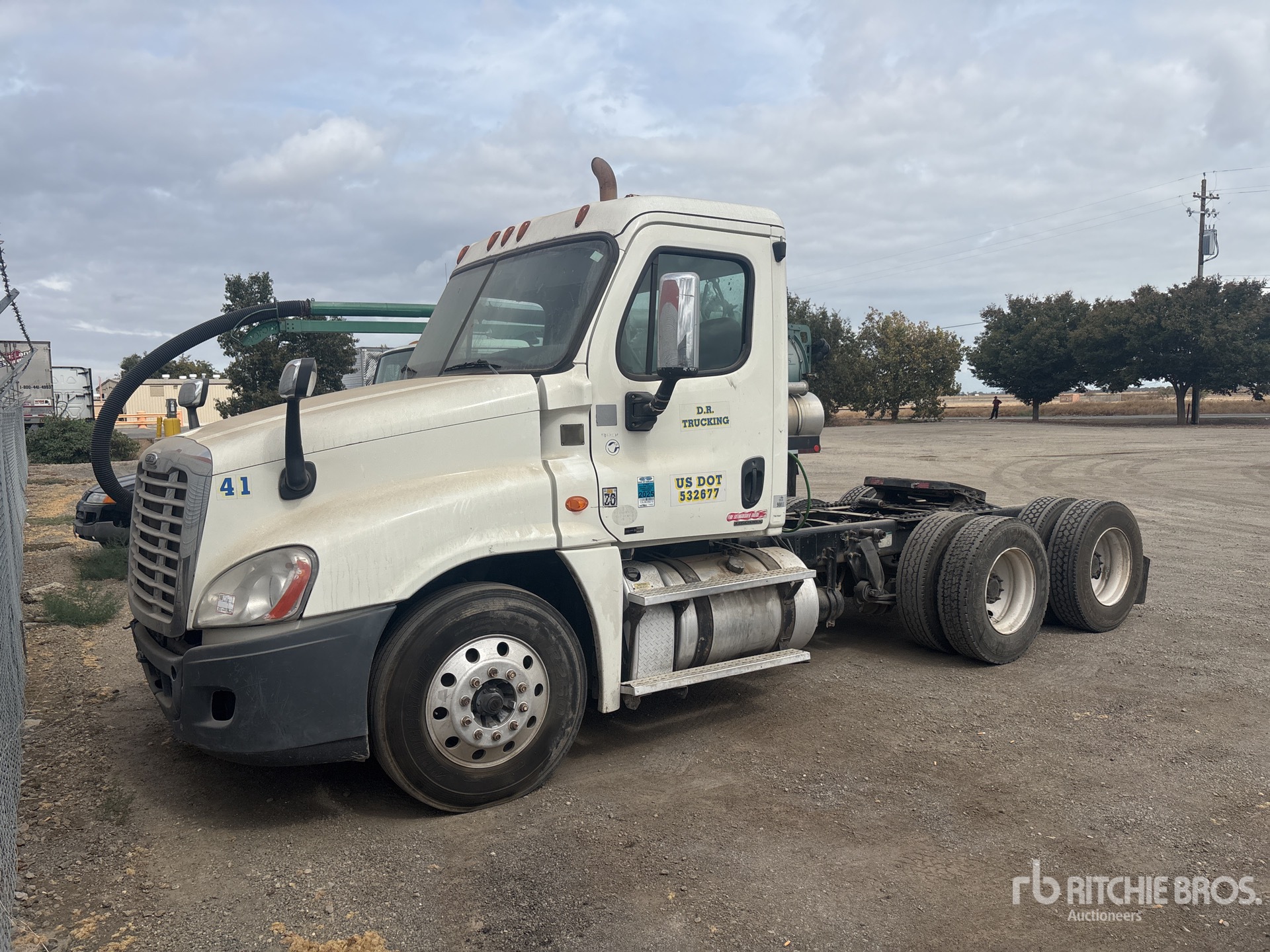Photo of 2012 Freightliner CASCADIA 125