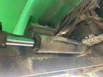 Chassis with Steering Cylinders