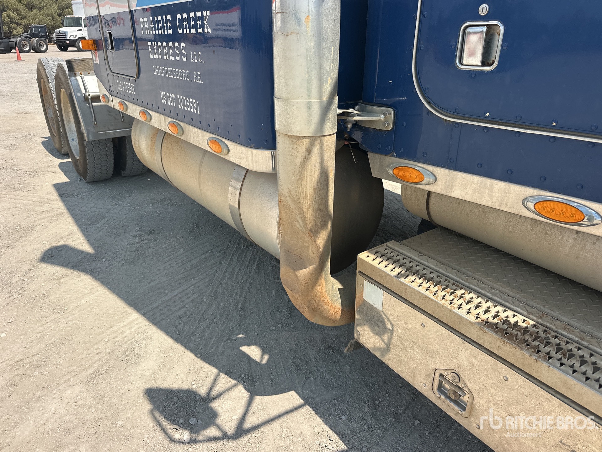 2004 Peterbilt 379