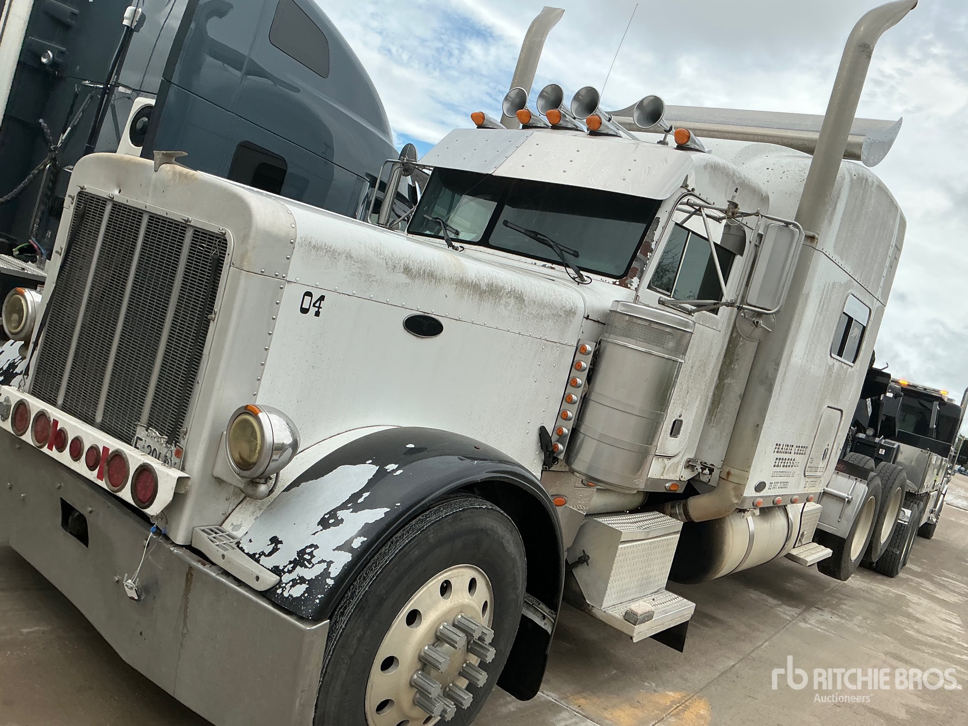 2004 Peterbilt 379