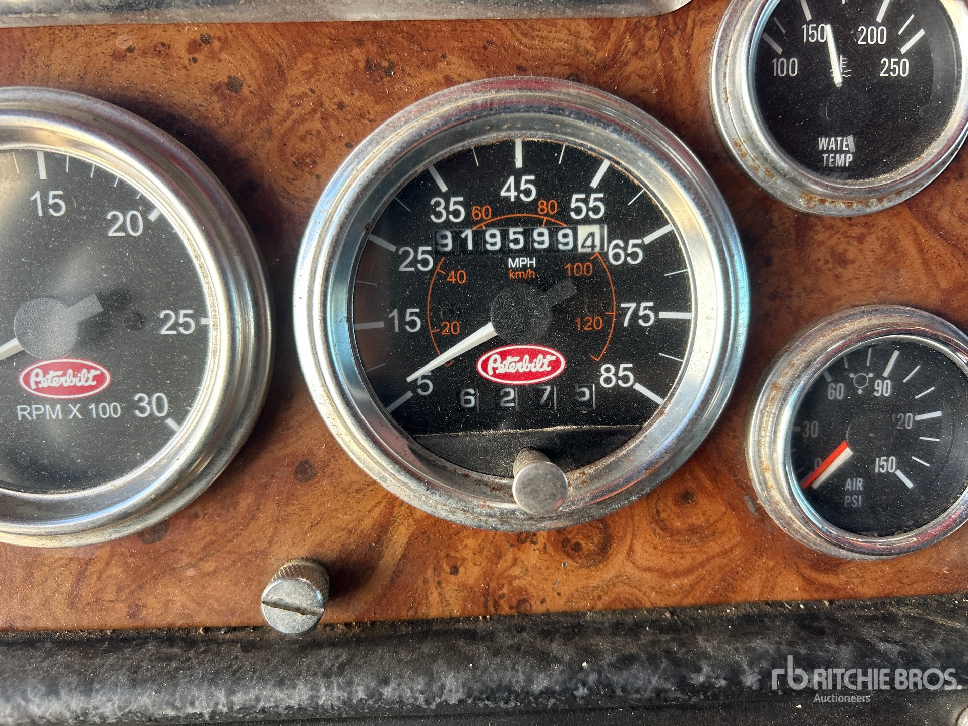 2004 Peterbilt 379