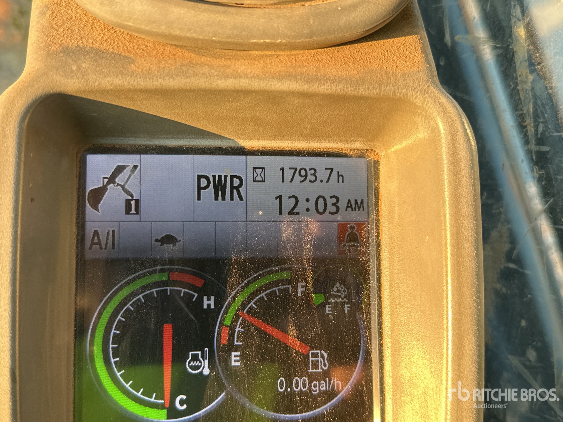2016 John Deere 210G LC