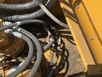 Hydraulics with Hydraulic Center Swivel